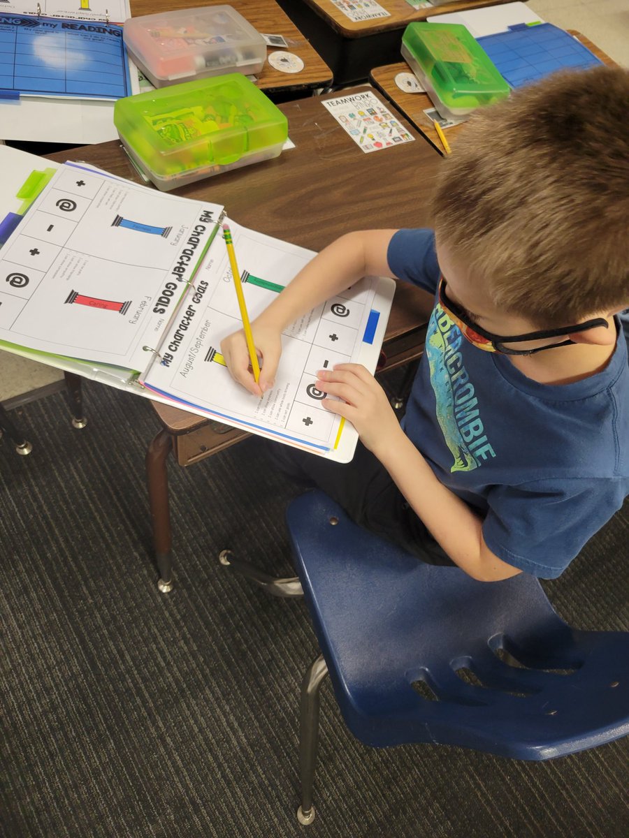 Alana Jackson (@alanacojack) on Twitter photo Check out these amazing <a href="/rossccisd/">Ross Roadrunners</a> first graders reflecting and setting goals for character development! #ccisdlearns Check out these amazing <a href="/rossccisd/">Ross Roadrunners</a> first graders reflecting and setting goals for character development! #ccisdlearns