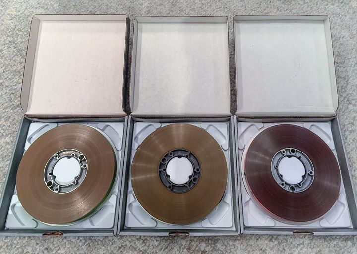 Sonicraft's tweet photo. We have rescued tapes that have been stored in root cellars, have been through hurricane flooding, and even stored in a damaged time capsule! Learn more: https://t.co/oQT5AS9YqU
#tapetransfer #reeltoreel #tapepreservation #sonicraft #tapebaking https://t.co/csUZoHb9mz