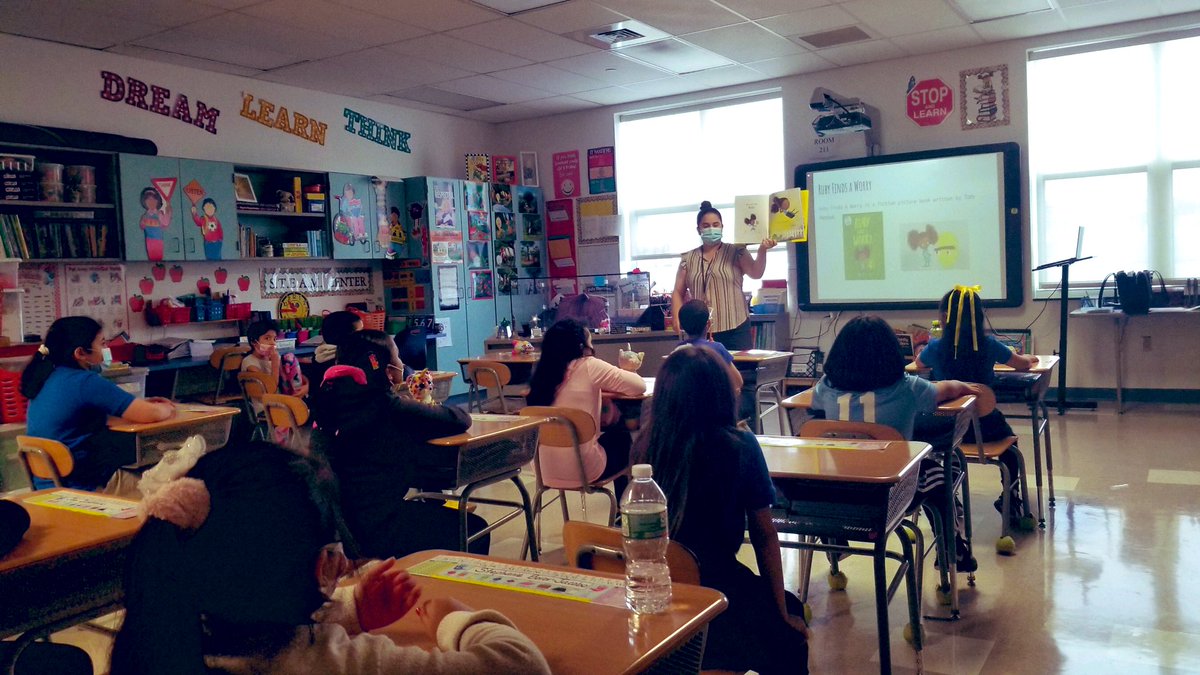 JoseJimenezWNY's tweet photo. Visiting my Library Media Specialist at @WNYPS4. As she reads to a 2nd grade class #RubyFindsAWorry. #SEL #readingcommunity @WestNYSchools https://t.co/1agyTXdzcx