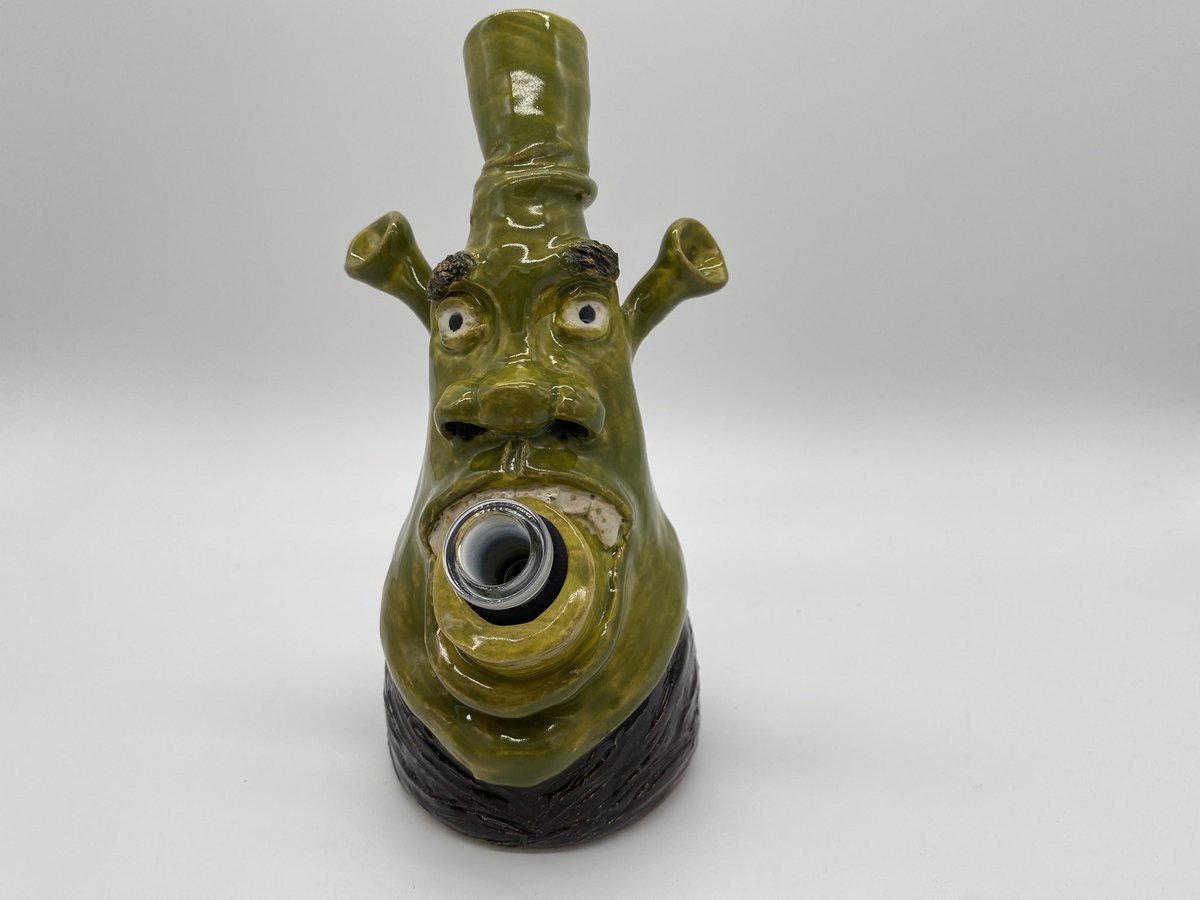 DeasyBrenden's tweet photo. Just made the transition off of Etsy to my own website!! https://t.co/8WVwRYMkt8 #art #ceramics #sculpture #cannabisculture #design #etsy #shopsmall #squarespace #abstract #modern #interiordesign #abstractart #FANART https://t.co/pWHM9fqzXL