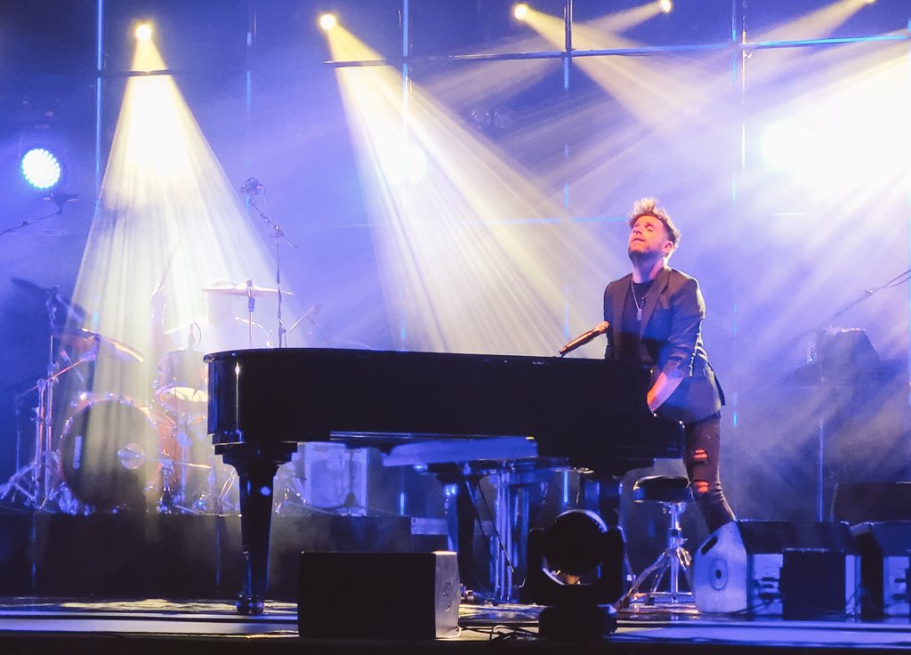 #MaydayAndStayTourMejorGira