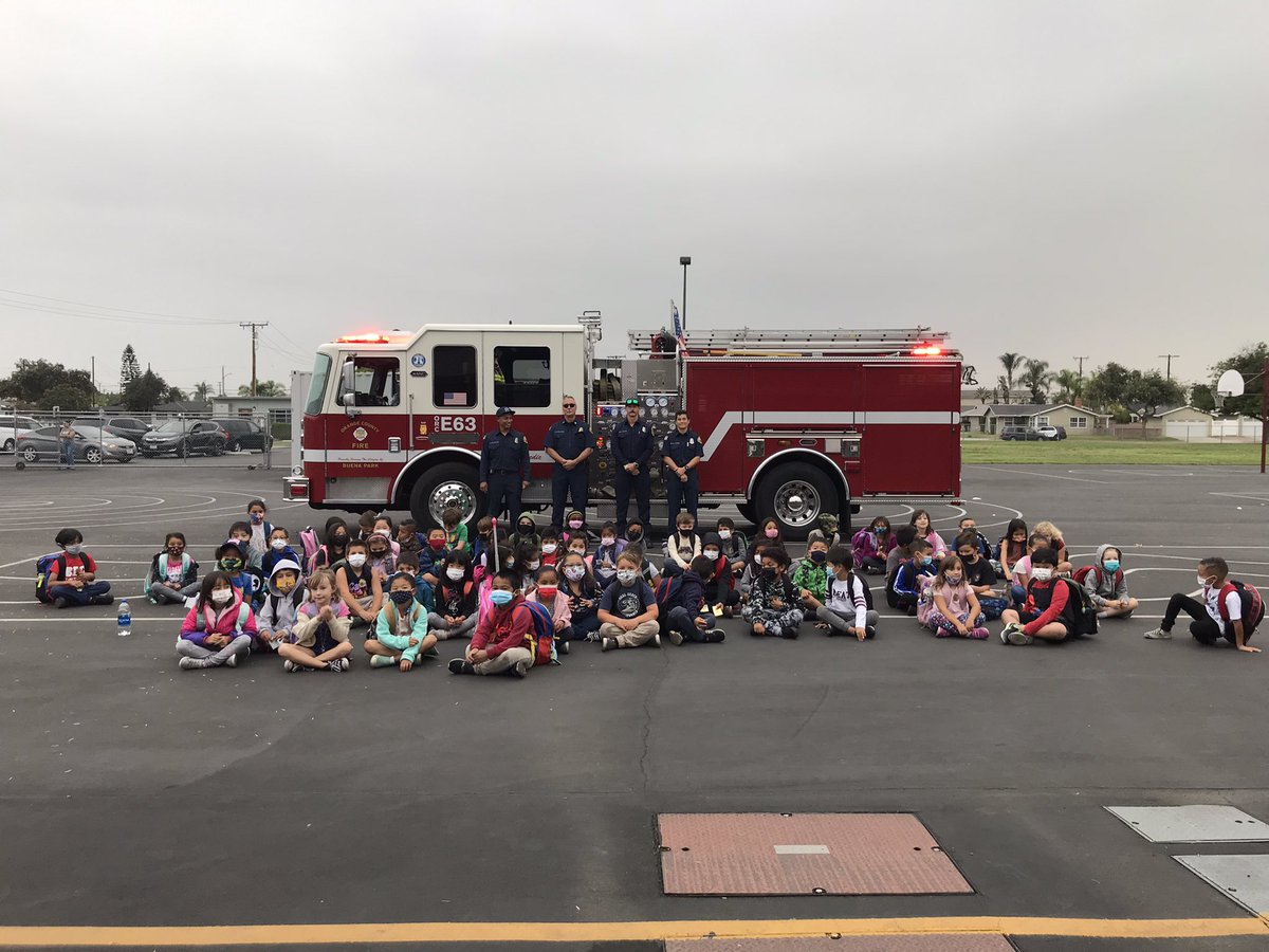 bt_eagles's tweet photo. Thank you Engine 63 Fire Department for making Walk to School Day so memorable. #BTSoar https://t.co/PKdQhN5WIa