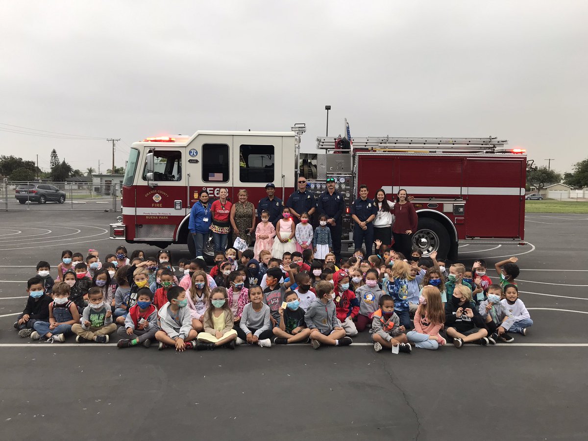 bt_eagles's tweet photo. Thank you Engine 63 Fire Department for making Walk to School Day so memorable. #BTSoar https://t.co/PKdQhN5WIa