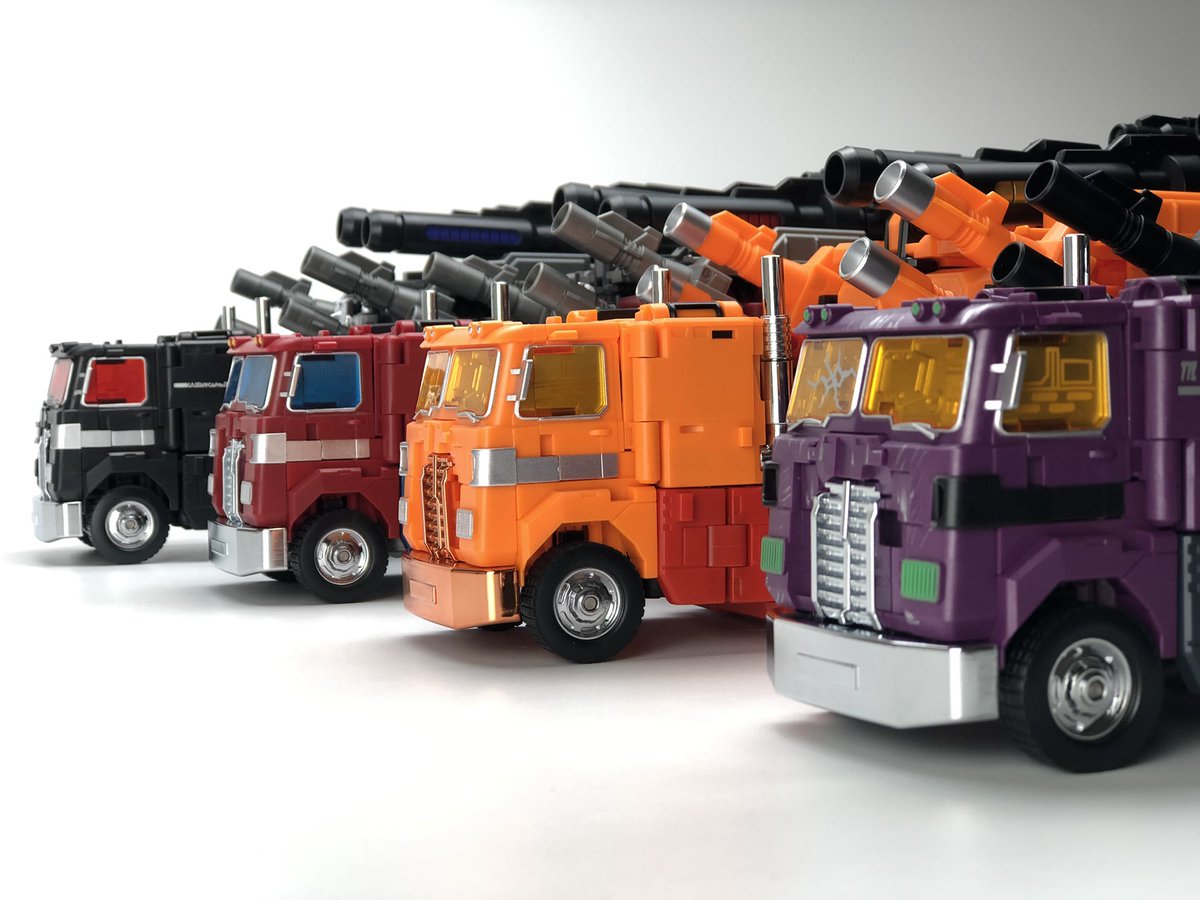 fans_hobby's tweet image. MB-06 POWER BASER family! 

#fanshobby #thirdpartytransformers 
#powerbaser #masterforce #powermaster