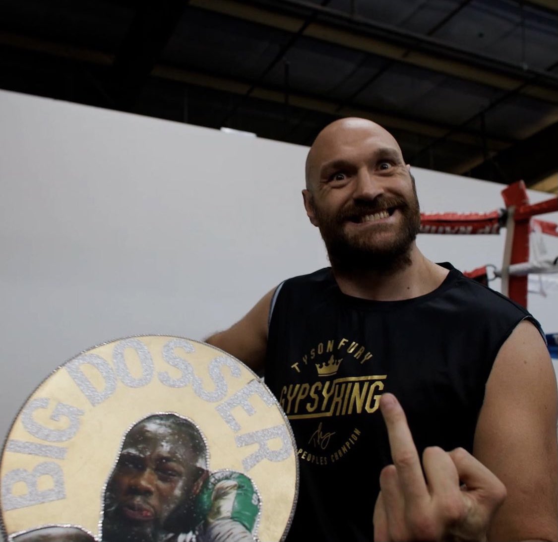 Tyson Fury’s stool for Saturday night…

He really is one of a kind 🤣

#FuryWilder3