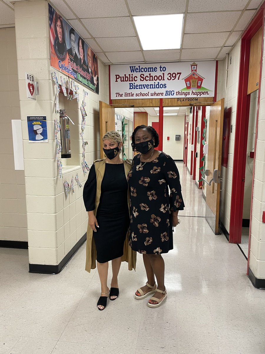 Beautiful visit <a href="/fosterlaurie397/">Fosterlaurie397</a> , health and safety protocols are infused with kindness and teachers are embedding SEL multiple times a day before instruction. The building looked and felt welcoming and warm . Thank you Principal Monteau and AP Pena! <a href="/CSD17NYC/">District 17</a> <a href="/SheneanL/">Shenean Lindsay</a>