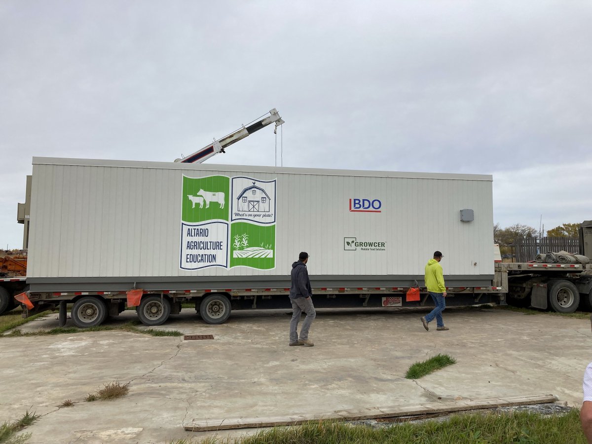 Growcer has arrived in at the Altario School! Altario School created a hands-on agriculture program teaching students everything from bees to cows to sheep - and now #hydroponicfarming! We're excited to see the school offer a 'classroom' experience like no other. #Abag