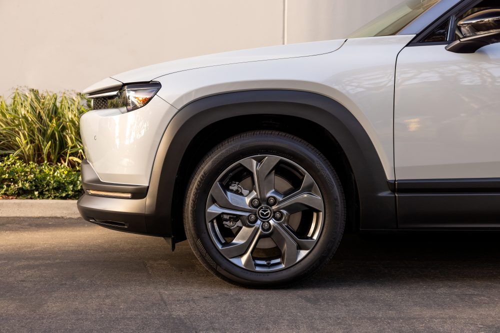 The 2022 Mazda MX-30 misses the market, but does it matter? - via <a href="/Electrek/">electrek</a> snip.ly/y9bk6d #ev #evnews #evcharging