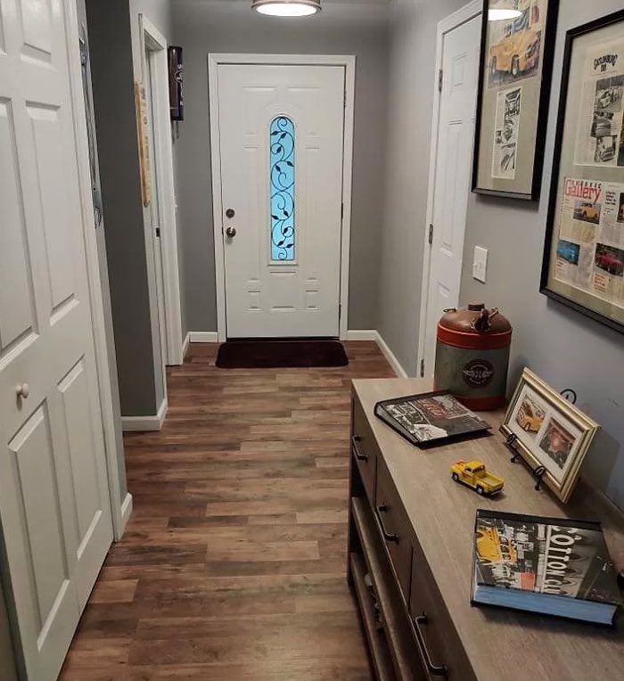 getzoomprop's tweet photo. PROPERTY OF THE DAY IN GEORGIA !⠀
⠀⠀⠀⠀
◾️3bd/ 2ba, ⠀
◾️ PRICE: $374,000⠀
⠀
◾️Comps⠀
$486,100⠀
$600,700⠀

256 Shoreside Dr, Martin, GA 30557⠀

#garealtor #georgiaagent #georgia #realtorlife #gahomes #garealestate #househunting #realtorsofinstagram https://t.co/ikppneG9kx
