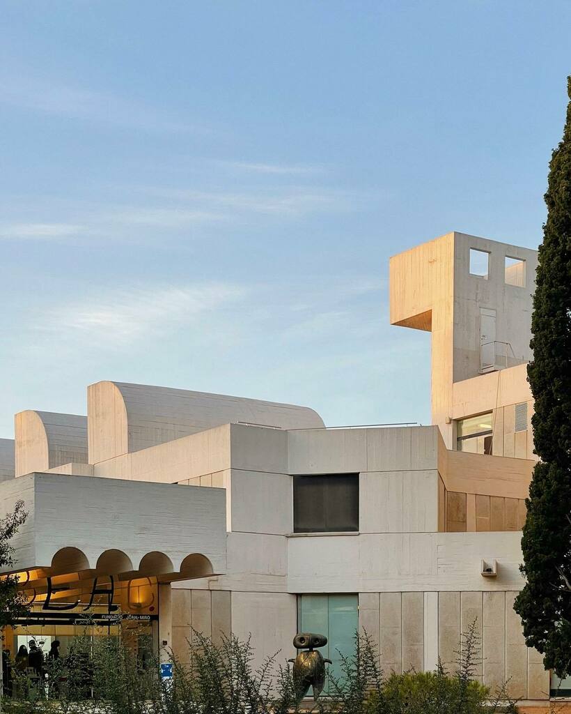 ◝◝
.
#FundacioJoanMiro #JosepLluisSert #Architecture #Art instagr.am/p/CUs71mNMu6X/