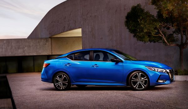 vrumm_app's tweet photo. @Nissan_mx presenta #ConnectServicespoweredbySiriusXM en Sentra y Kicks 2021 que incluye 1 paq de conectividad con soluciones de seguridad, confort, asistencia, y diagnóstico. Controla tu auto desde 1 app o desde la web, tendrá Wi-fi para 7 dispositivos con paq desde 220 pesos. https://t.co/eEcUHrkhGr
