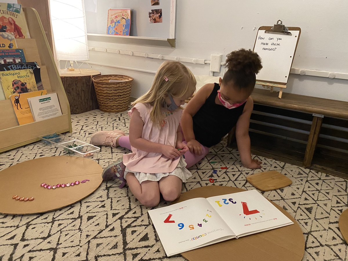 AFCPreschool's tweet photo. Encounters with numeracy and literacy through inquiry. #wgbuzz https://t.co/wolFfTW1Xh
