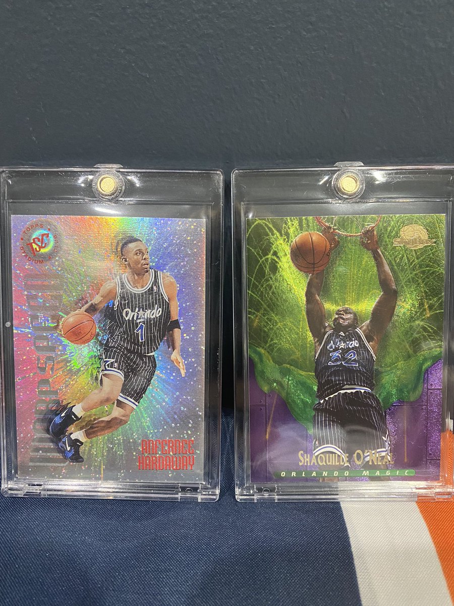 jthomas8407's tweet photo. @PSAcard @SHAQ @Topps Two of my favorite inserts. https://t.co/TcBKveRgW1