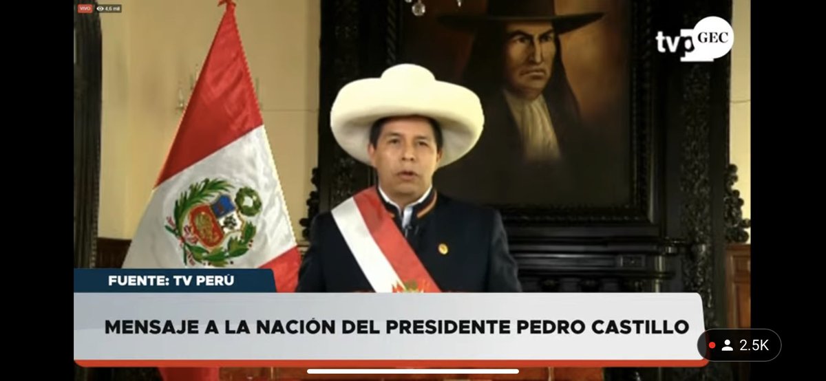 gustavoaloip's tweet photo. por qué siempre
por qué siempre los presidentes tienen que salir con su clon histórico atrás??? https://t.co/RiHvIBE2Mw