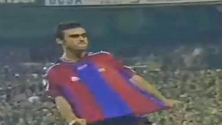 CuentaMister's tweet photo. Madridistas, ahora en serio.
Es evidente que sabéis que Luis Enrique es un gran entrenador, un lujo para España.
Es evidente que sabéis que no puede convocar a nadie del Madrid, porque no tenéis jugadores nacionales de nivel en estos momentos.
Solo le odiáis por esto. Asumidlo https://t.co/dT2Cl0SvbZ
