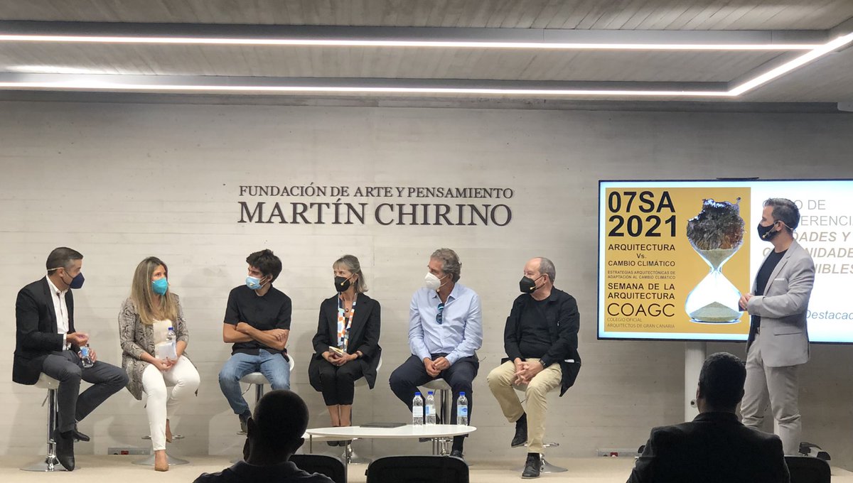 FMChirino's tweet photo. El ciclo de conferencias “Comunidades y Ciudades Sostenibles” se cierra hoy con un debate sobre propuestas, necesidades y posibilidades. @coagrancanaria #07SA #semanadelaarquitectura https://t.co/UwFyuFxCFp