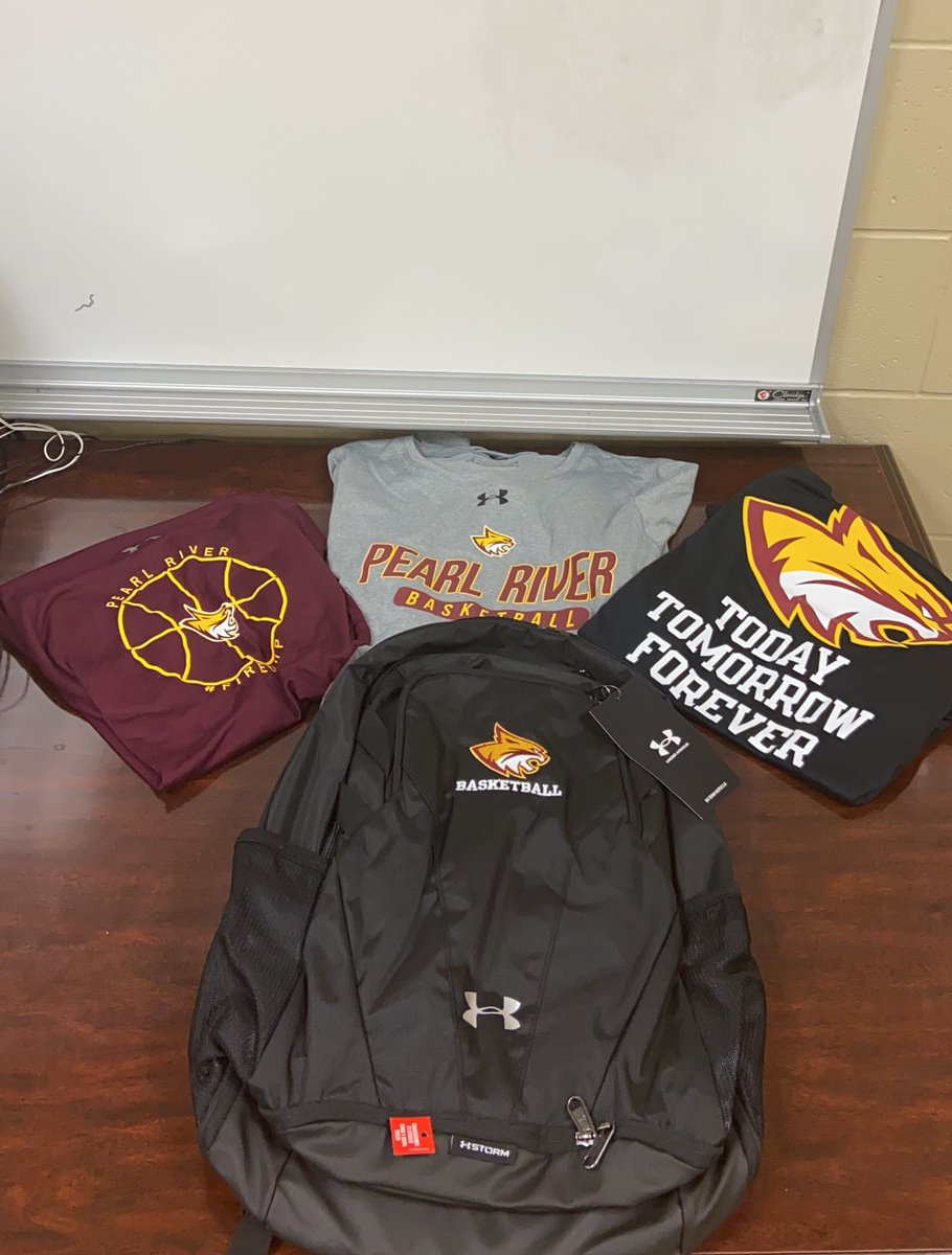 ravenn2x's tweet photo. so thankful for the gear βΌοΈ @PearlRiverWBB #firedupbaby π https://t.co/si7pK8xJ5c