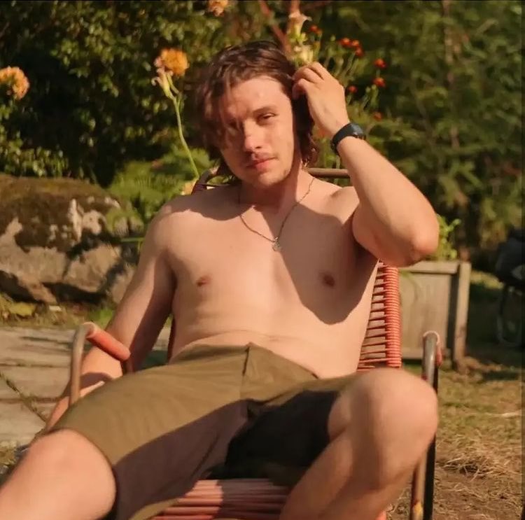 NickRobinsonBra's tweet photo. Nick em #Maid na Netflix. 🥵 https://t.co/L1d6qCXe4W