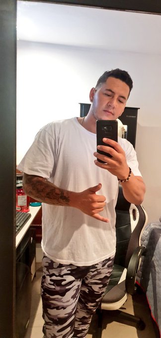 😁 https://t.co/QhdccyDCFw<a href="/tag/stripchat"class="tags"><span>#stripchat</span></a><a href="/tag/stripchatlive"class="tags"><span>#stripchatlive</span></a>