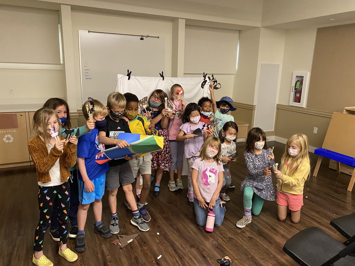CompositiveEdu's tweet photo. Sunflower class ⁦@CompositiveEdu⁩ put on an awesome puppet show! #theatereducation #artsintegration https://t.co/ax2fOh92ZB