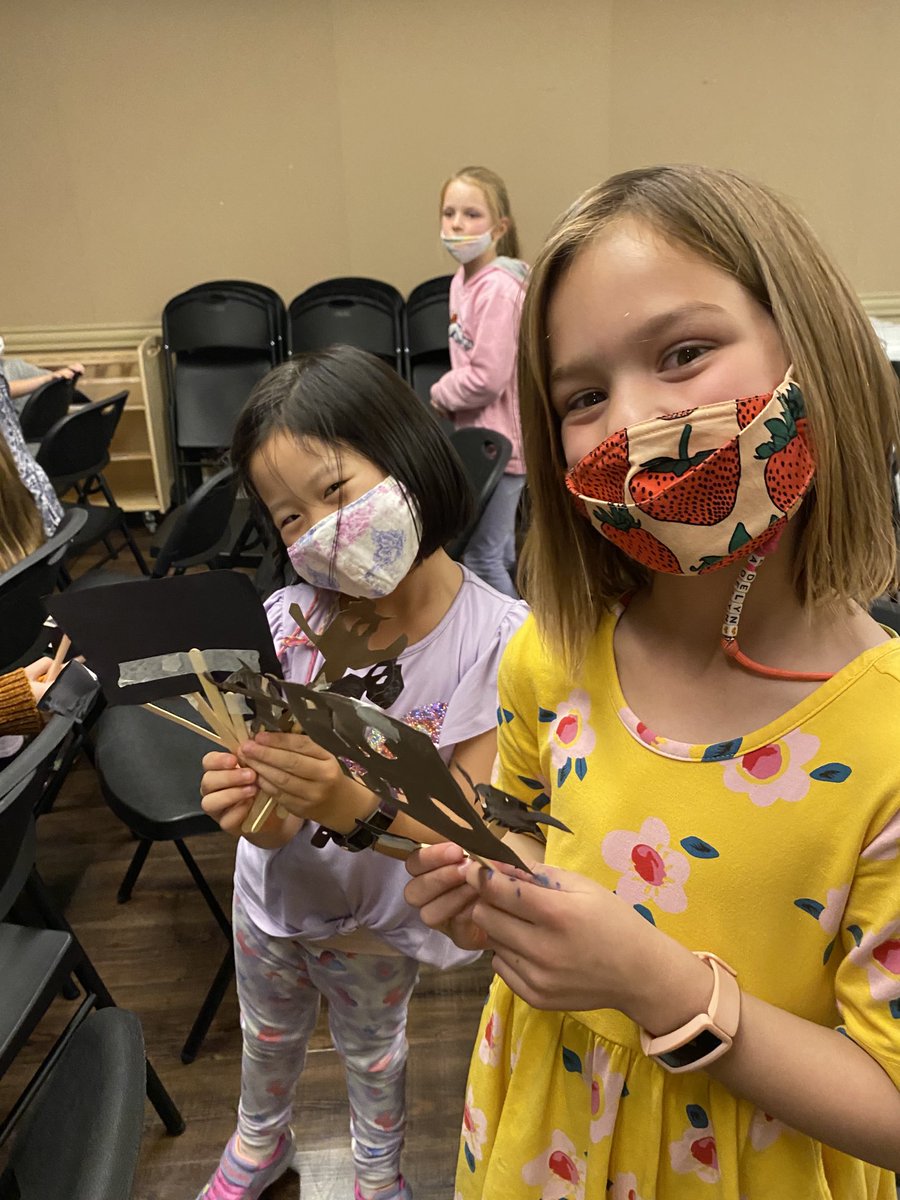 CompositiveEdu's tweet photo. Sunflower class ⁦@CompositiveEdu⁩ put on an awesome puppet show! #theatereducation #artsintegration https://t.co/ax2fOh92ZB