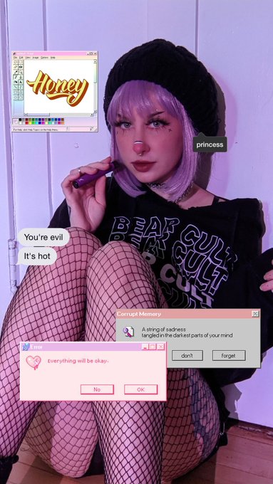 Playing dress up ▪️@leduhhh https://t.co/MsFvQs2tkN<a class="tags" href="/tag/leduhhh">@leduhhh</a>