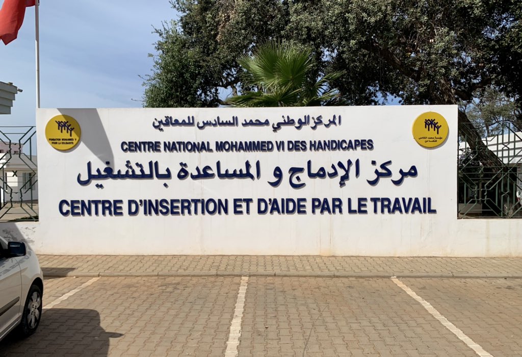 TromlerMiklos's tweet image. Mardi 12/10 on lance la 1ère action de sensibilisation de la jeunesse avec #CIAT pour le #compostage le #tri #sélectif et la protection de l’environnement. Grâce à #Profikomp on offre des composteurs et à #Attawafouk la solution de tri des déchets ♻️ une chaîne de valeur complète