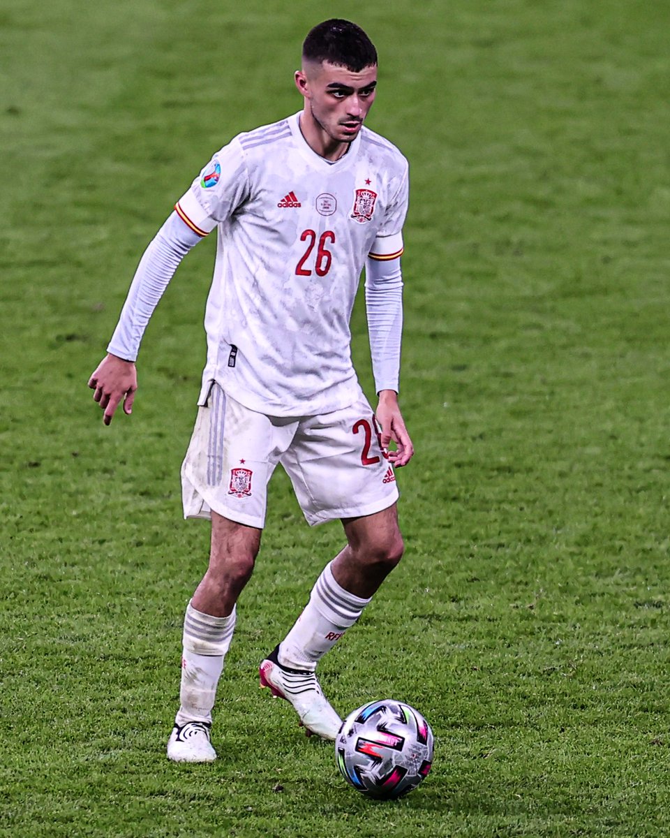 brfootball's tweet photo. Ferran Torres (21)
Pedri (18)
Ansu Fati (18)
Yeremi Pino (18)
Gavi (17)

Spain's young core is here to stay ✨ https://t.co/7TMNrIvbwC
