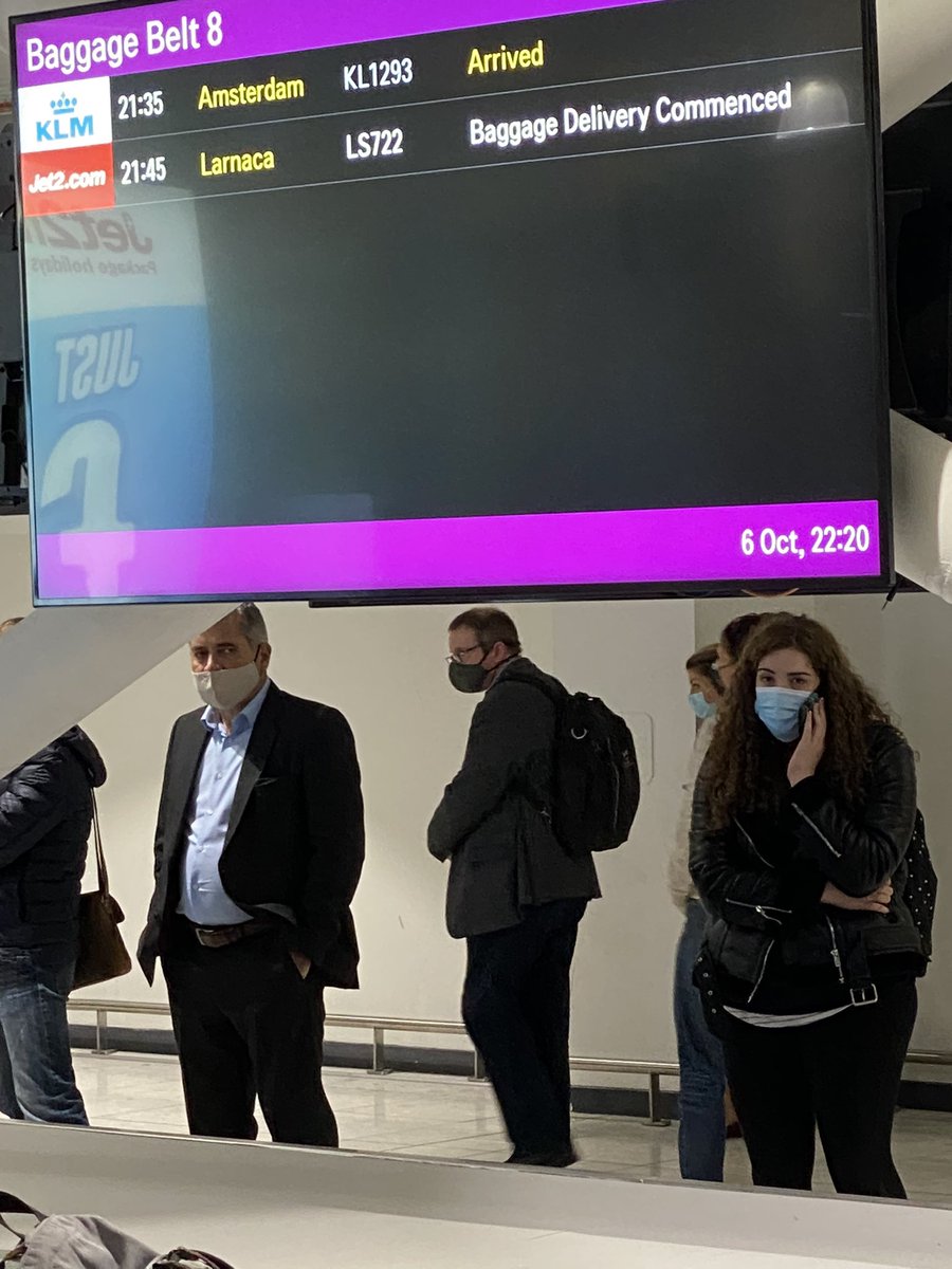 ECKYISTECHY's tweet photo. Still waiting on the bags @EDI_Airport only been an hour since we landed @KLM_UK usual shambles in the cow shed! https://t.co/UCEeFUUYoC