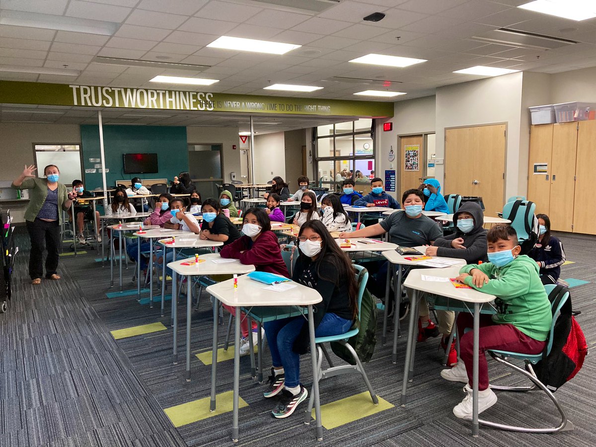 Mrs. Davidson tweet media