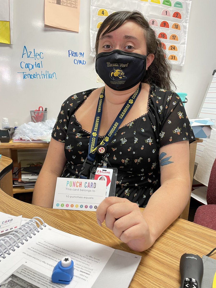 AxaraSquarzon's tweet photo. Ms. Rivera going above and beyond to promote positive student behavior. 🙌🏻. #TeamCaraway #mindsetmatters https://t.co/9bvnDCe7KM