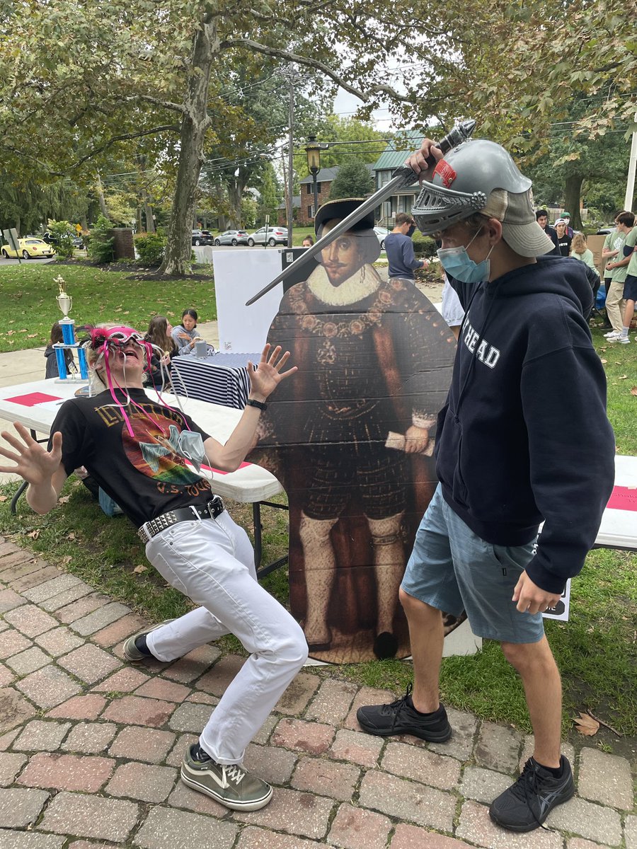 Shakespeare Troupe came to <a href="/HMHSStudCouncil/">HMHS Student Council</a> club fair with BIG Bard energy! First meeting this Friday in A209 at 7:40AM! See you then!