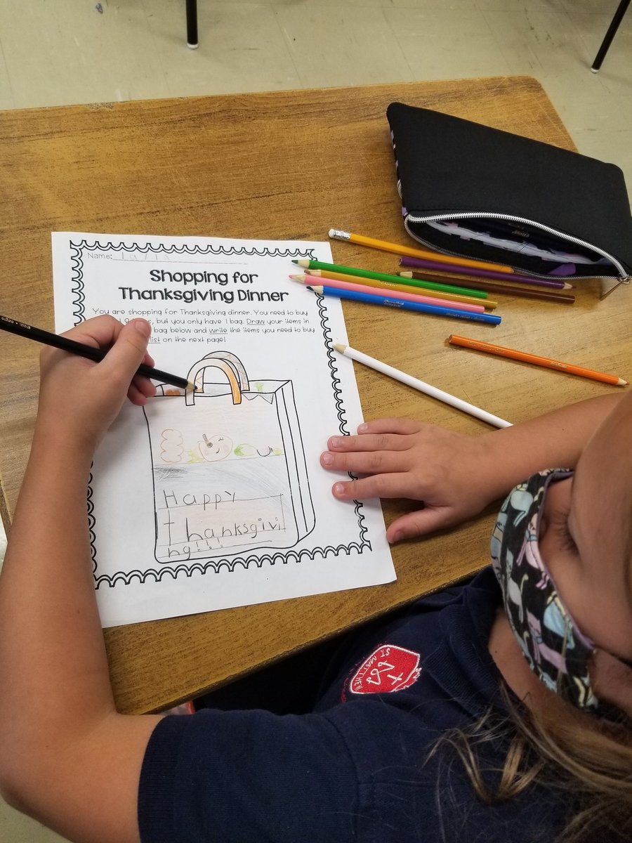 MrsCollaton's tweet photo. Getting our shopping lists ready for Thanksgiving dinner! #listwriting @stmattoakville https://t.co/M9MxoOQTFl