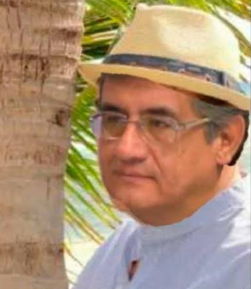 MarcoEyzaguirre's tweet photo. @JuanSheput — ¿Aló, señor Sheput?
— ¡Sí, juro!
— Lo llamamos de parte de Movistar para un plan dúo a 129… https://t.co/pkhfKUVyjJ