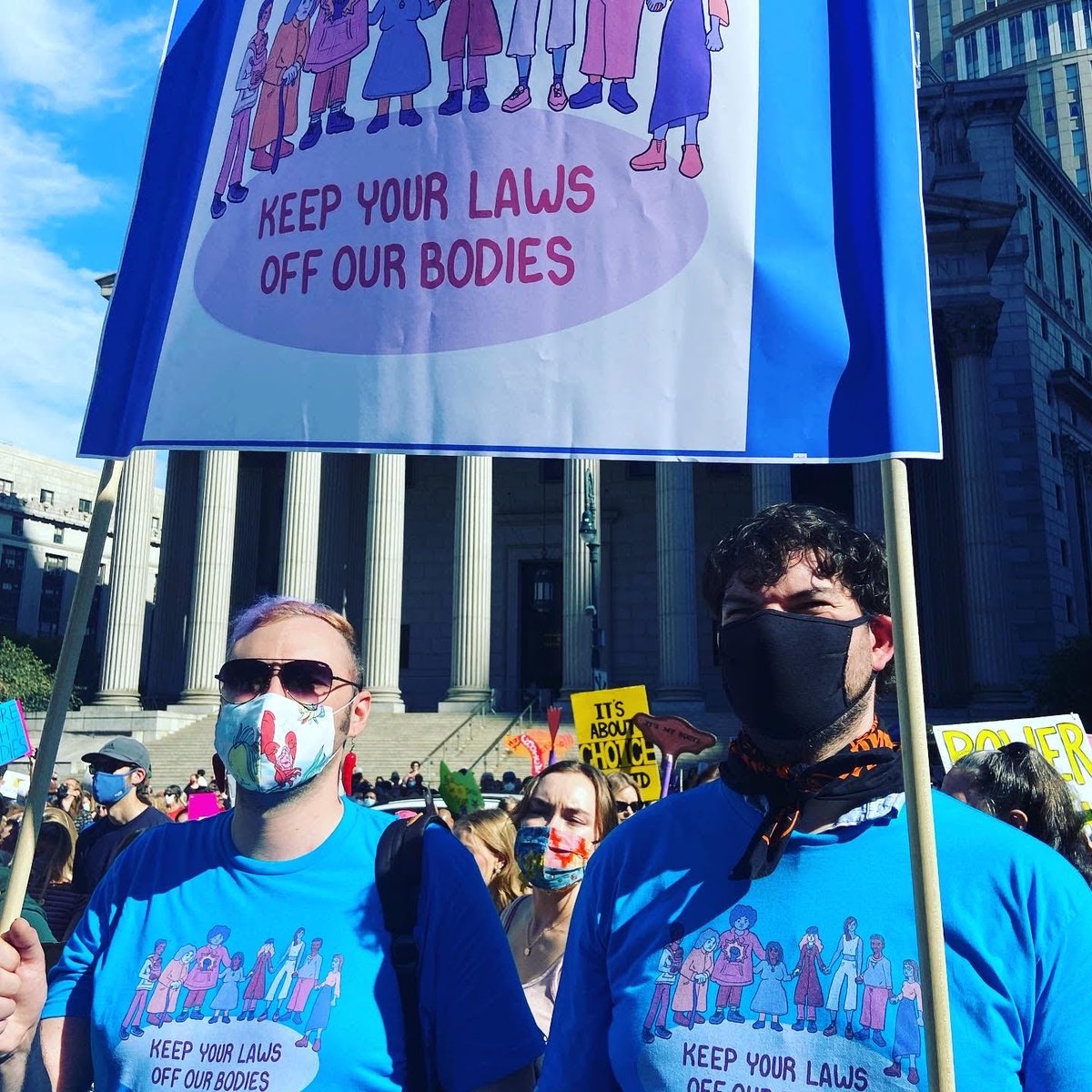 "When abortion rights are under attack, what do we do? Stand up, fight back!" 🎆💓
Our team was honored to join thousands of New Yorkers at a #RallyForAbortionJustice through the #WomensMarch2021  We are proud to stand for healthcare autonomy for all! <a href="/womensmarch/">Women's March</a> <a href="/PPFA/">Planned Parenthood</a>