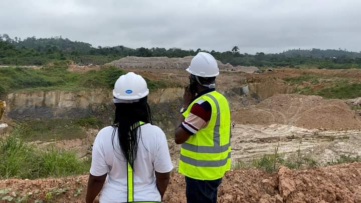 Solidaridad_wa's tweet photo. @Solidaridad_wa is building the capacity of 20 Artisanal and Small Scale Mines to meet the #CRAFTCode requirements under its Gold programme in #Ghana funded by @DutchMFA
We have also profiled and deployed an #IVR tool to #educate 4000 miners on the #CRAFTCode
#ResponsibleMining https://t.co/dbd5WXxPKG