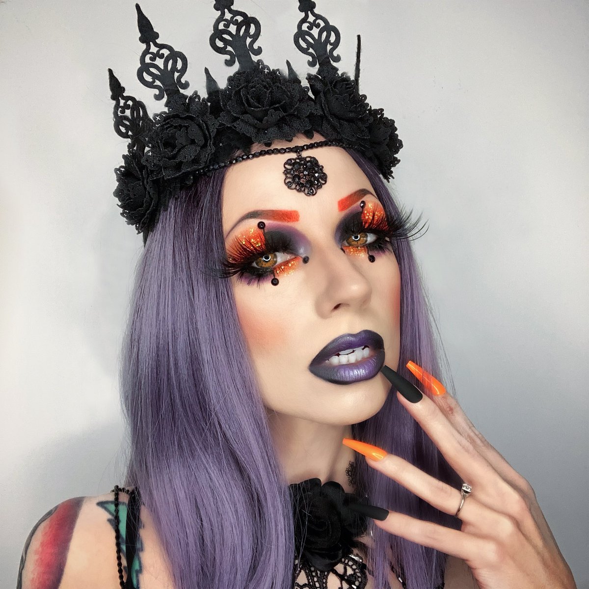 the_trashmask's tweet photo. 🖤Nobody’s Fool 🖤

Day 6/31 🖤🧡🖤🧡
#halloweenmakeup #Halloween https://t.co/g8oPZjkAvo