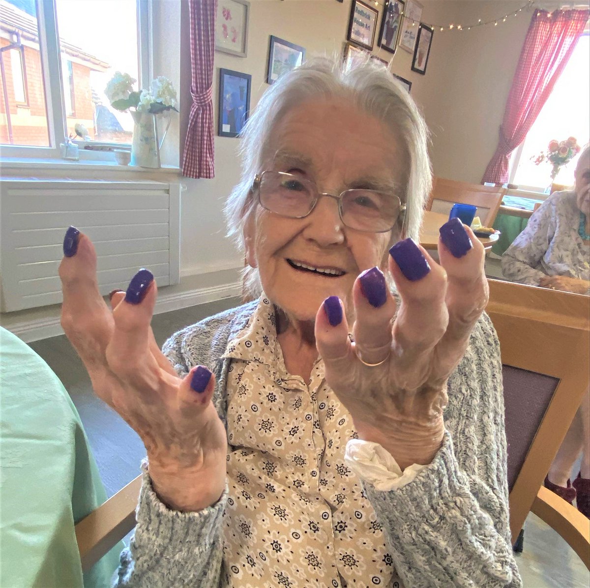 akaricare's tweet photo. Red Brick House residents having fun with nail colours today 💅 #redbrickhouse #akaricare #nailsoftheday #carehomes #activities https://t.co/XSBScQVMGs