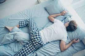 Best Sleeping Position for Lower Back Pain, Sleep Apnea, and More, ow.ly/CEwl50GmWgM #bestsleepingpositions