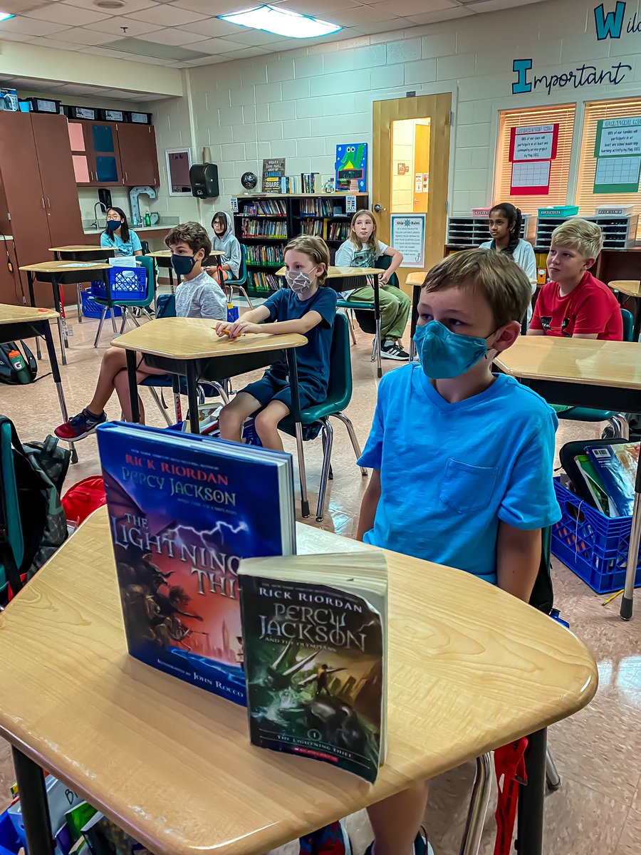 MarshaColbert5's tweet photo. @Flipgrid Live event with @rickriordan has the Crew soooo excited!! They are HUGE fans of his work! Learning all about his writing process. ❤️✏️ @DisneyBooks @collierschools @VMEPatriots #UnleashGreatness https://t.co/q3SVAmwuVt