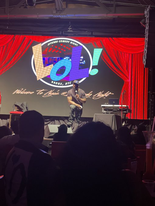 #salute 2 the Legendary @TKKIRKLAND 👏🏾👏🏾👏🏾 Great Show  #mayyourpainbechampagne #tkkirkland #bronx #comedy<a href="/tag/salute"class="tags">#salute</a><a class="tags" target="_blank" title="On Twitter" href="/?out=eyJ0eXAiOiJKV1QiLCJhbGciOiJIUzUxMiJ9.eyJpYXQiOjE3MjMxMzY1NTMsImlzcyI6InR3cG9ybnN0YXJzLmNvbSIsIm5iZiI6MTcyMzEzNjU1MywiZXhwIjoxNzU0NjcyNTUzLCJyZWRpcmVjdF91cmwiOiJodHRwczovL3R3aXR0ZXIuY29tL1RLS0lSS0xBTkQifQ.k_M1CZSrsyvuosGtMePik7a6GI04-U9W8r0nGDOMcXZvAytabG_q5qzqeIpMH5hgwK5QewUxASTXdp3W99n0Ow">@TKKIRKLAND</a><a href="/tag/lol"class="tags"><span>#lol</span></a><a href="/tag/comedy"class="tags"><span>#comedy</span></a><a href="/tag/bronx"class="tags"><span>#bronx</span></a><a href="/tag/standup"class="tags"><span>#standup</span></a><a href="/tag/laughteristhebestmedicine"class="tags"><span>#laughteristhebestmedicine</span></a>