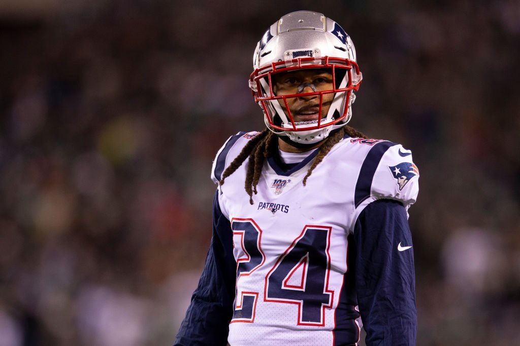 PFF's tweet image. The Carolina Panthers have the 2nd-best defense in the NFL, according EPA per play 

They just added the 2019 DPOY Stephon Gilmore 🤯