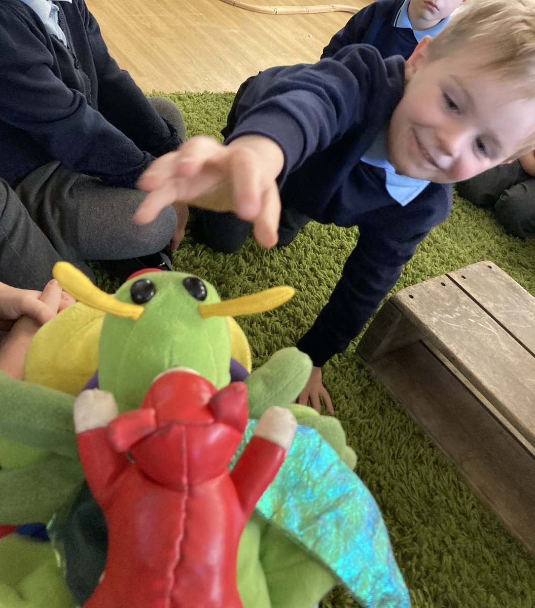 St_Leonards_RC's tweet photo. Holly: Developing understanding of ordering by size in maths today by building the right size home for the right animal. We also ordered familiar objects by size and used the correct mathematical language. #stleonardsholly #stleonardsreception #stleonardsmaths #smallmediumlarge https://t.co/lwAicHgg0W