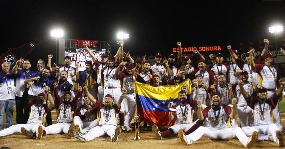 .<a href="/revenezuela1/">Radio Educa</a> emisora del .@MPPEDUCACION felicita a la Selección de Béisbol Sub-23 de Venezuela por ganar el Campeonato Mundial de la categoría. ¡¡¡QUE VIVA VENEZUELA!!! .<a href="/DGEFDMPPE/">Dirección General De Educación Física Y Deporte</a> .<a href="/MPPEDeportes/">DeportesMPPE</a> .@Mppjd_ .<a href="/FundaBenitezVEN/">Fundación BenitezVEN</a> .@BenitezVEN .<a href="/maikelabel/">Maikel Abel Reyes</a> .<a href="/PizarraVen/">Pizarra Deportiva</a> .<a href="/INDeporteVE/">Instituto Nacional de Deportes</a>