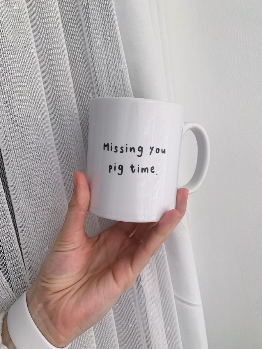youreyesonlyaad's tweet photo. I had the pleasure of creating this ADORABLE mug 

No matter what artwork you purchase with us, we have the ability to turn it into whatever you may need! Be that a mug, jumper, pillow, we got it!

Just get in touch!!
https://t.co/XJySn4YPcZ https://t.co/dAlNLoQdQ3