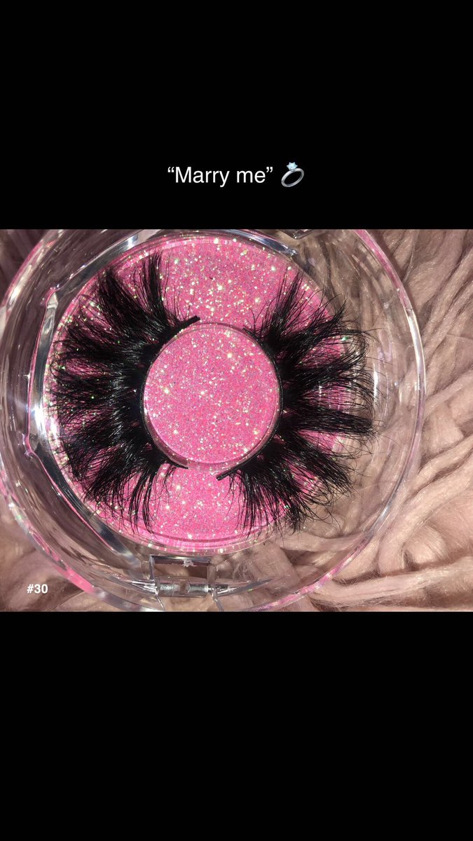 KihaV_'s tweet photo. All 25mm Lashes are back in stock😍
lashes are on hand &amp; have been added to the site for purchase 💕
Shop today TrapDollz🥰 #FVSU 
(Check out our apparel as well using the link below) 
FALL COLLECTION IS on the way🥳
https://t.co/szr4hIq0Nb https://t.co/TaxG3qXJCD