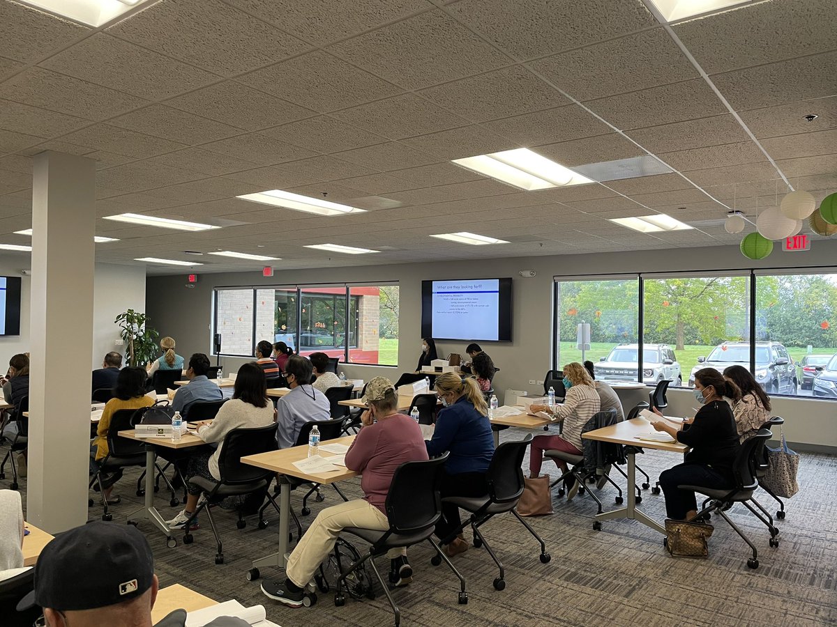 BhardwajMary's tweet photo. It’s a great day @ELC_EduIL! Over 50 of our families are learning about family benefit solutions and making new connections with each other. Future parent sessions coming soon! Come join us! @MeganClarkeELC @laurafine1003 @RickyMedina86 https://t.co/FX8rRJ0Gz9