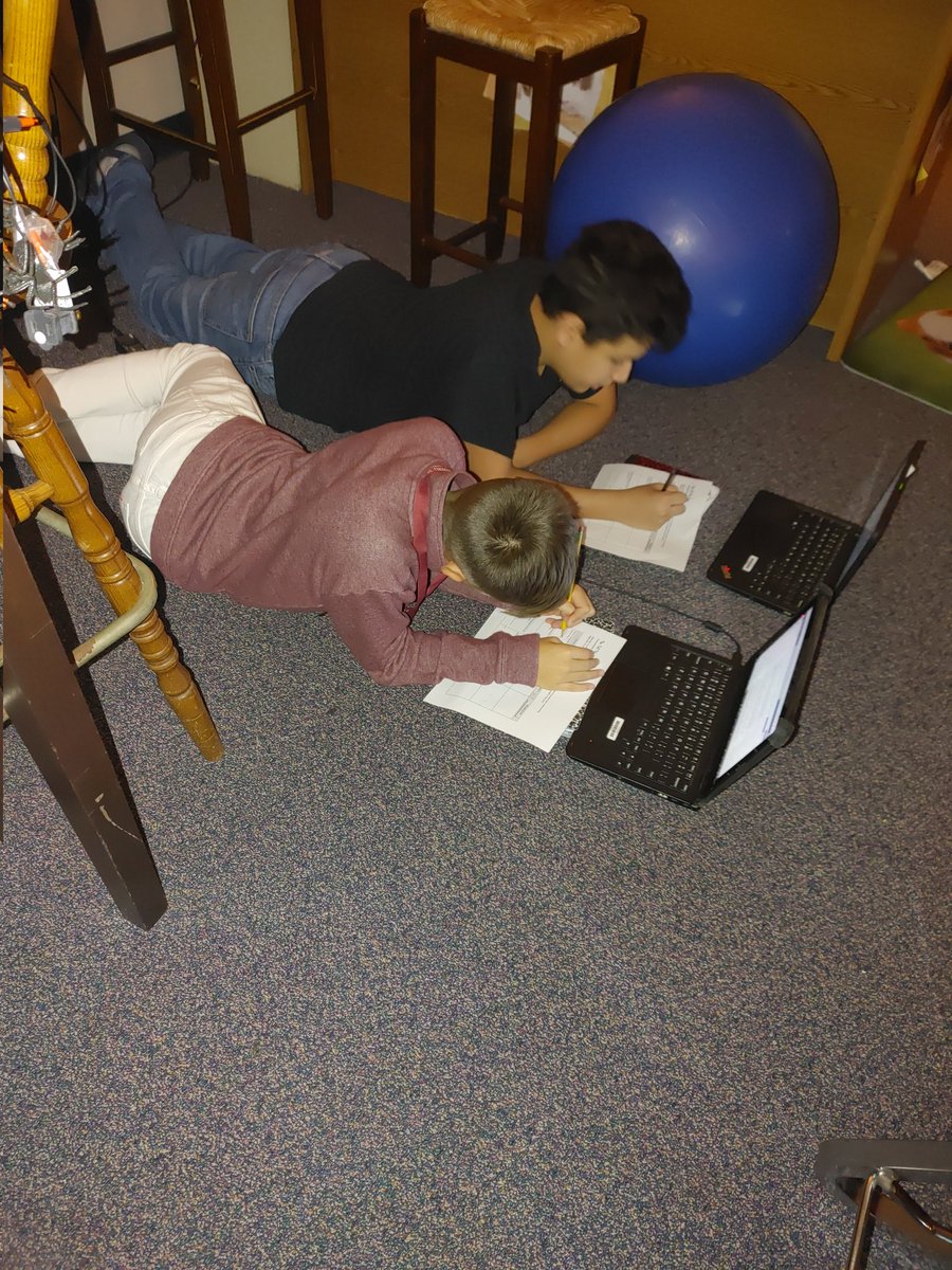 SwainTrain10's tweet photo. I ❤️ Edgar Alan Poe and the Tell Tale Heart. Studying how a character's motivation influences the story. @Lpjhbullpups #peerpartners #insane  #8thgradeELAisAwesome #LPGreaThinhs #lovemyjob https://t.co/uoJYfcXbpp
