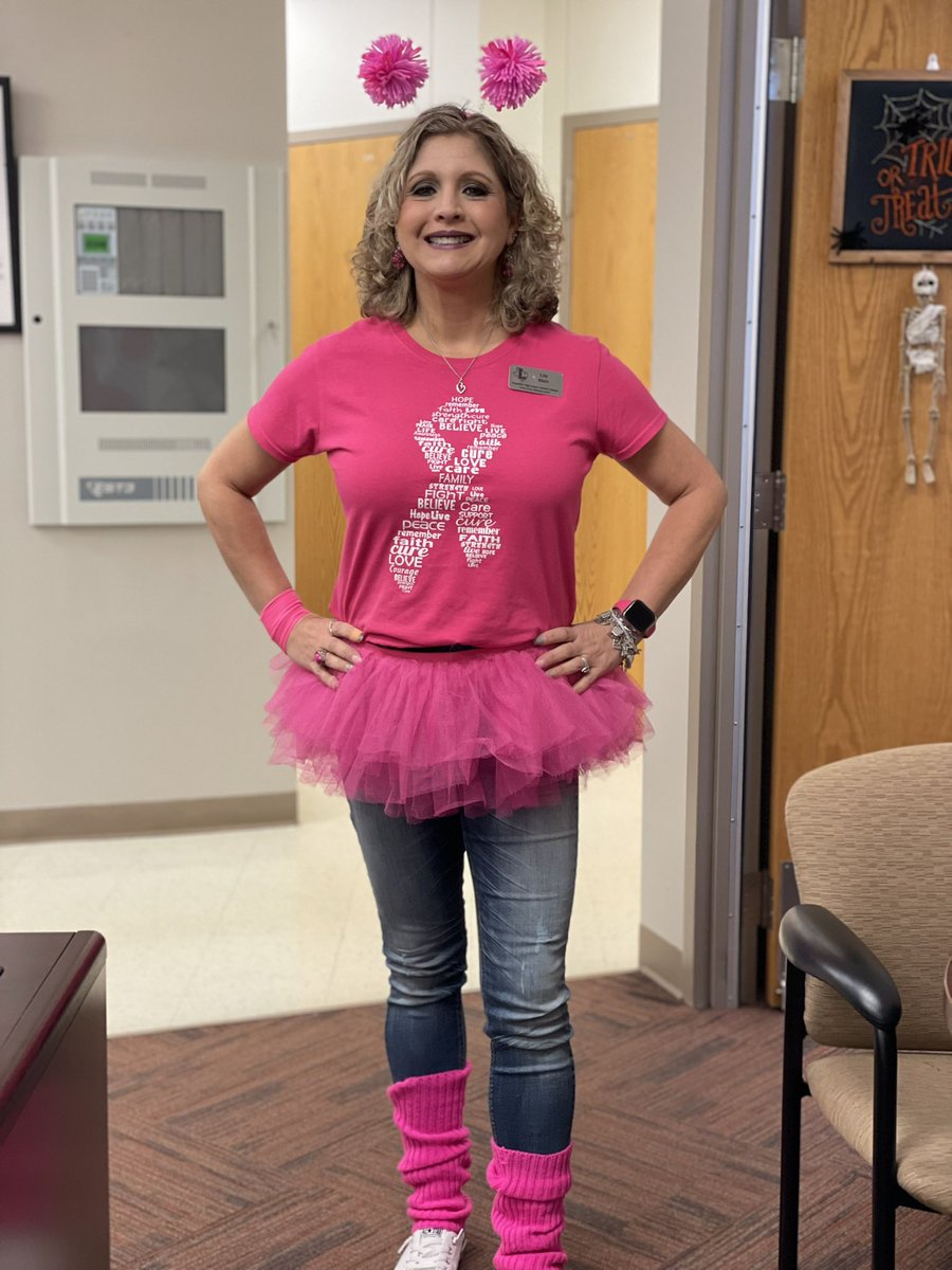 Lile64129803's tweet photo. Pink Out Day!!  Supporting our LHS Girls Volleyball Team!!  @lhshstuco @CoachCartmill1 @LHSHarmon https://t.co/qbFCsit1kB