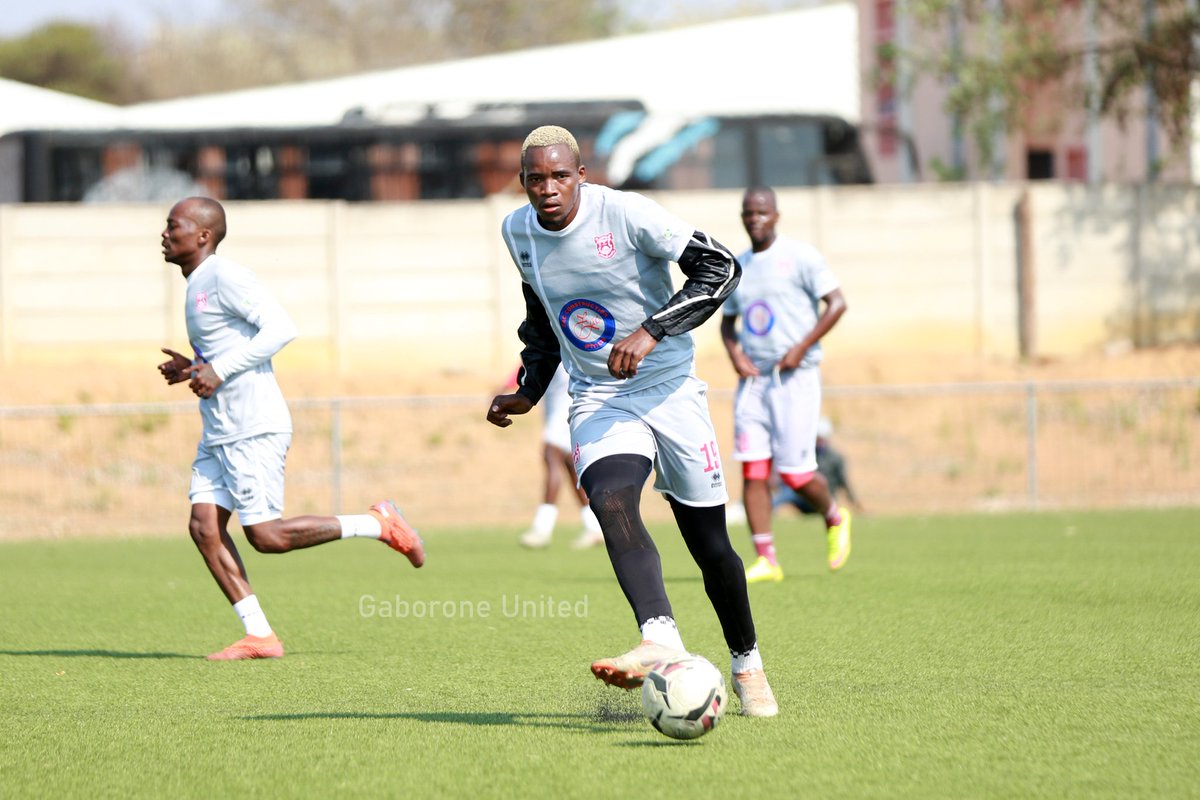 GaboroneUnitedS's tweet photo. FRIENDLY GAME 

RESULTS 

Gaborone United 2-0 Holy Ghost 

Goals from Obonwe Maome and Karabo Phiri helped The Reds to register a 2 nil victory against Holy Ghost in a friendly game played at Lekidi grounds on Wednesday.

#GaboroneUnited 
#TheRedsRising https://t.co/GcsBSXcwrN
